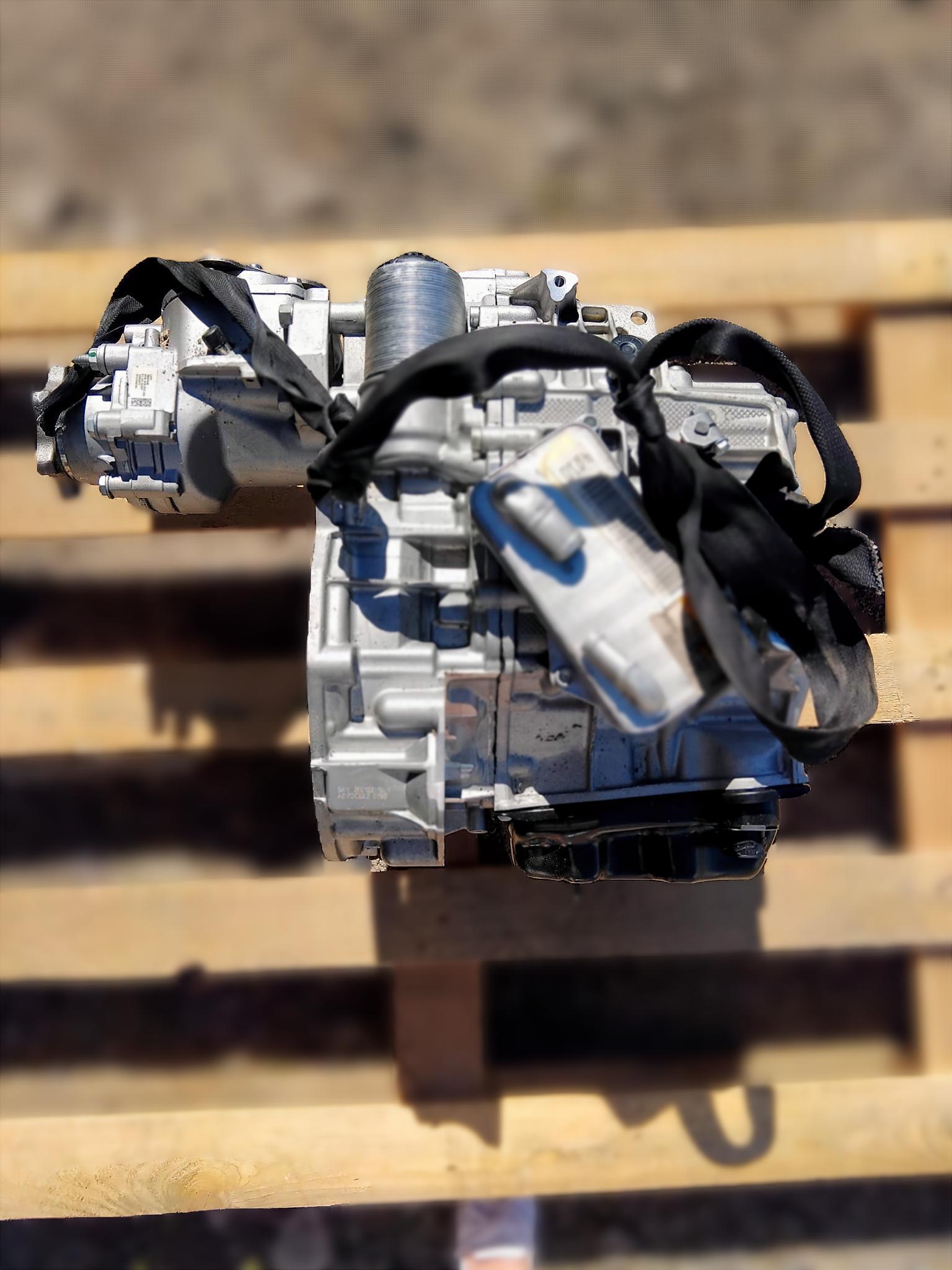 DQ381 UKH automatyczna skrzynia biegów NOWA - uszkodzona - obrazek 2