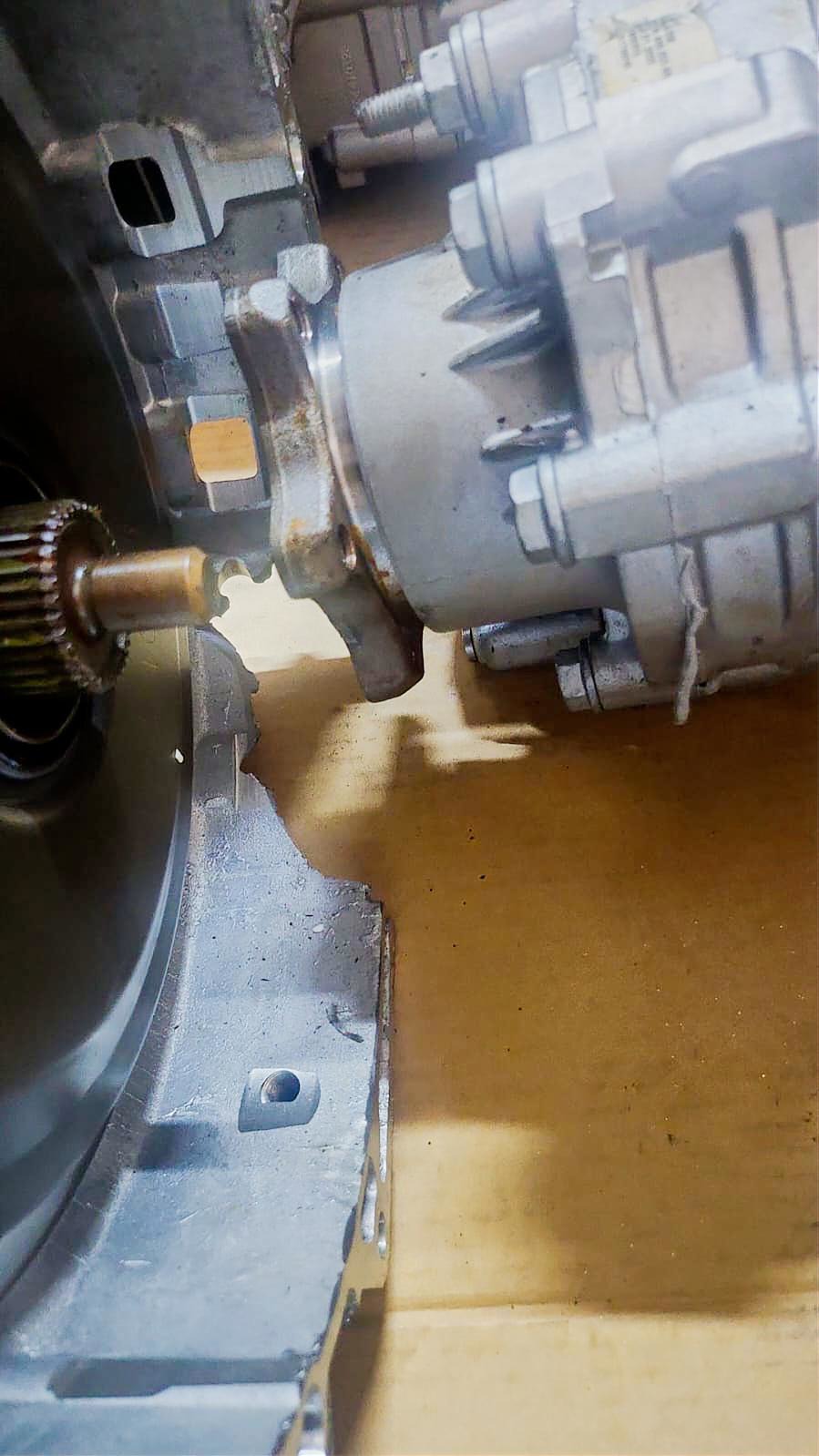 DQ381 UKH automatyczna skrzynia biegów NOWA - uszkodzona - obrazek 6